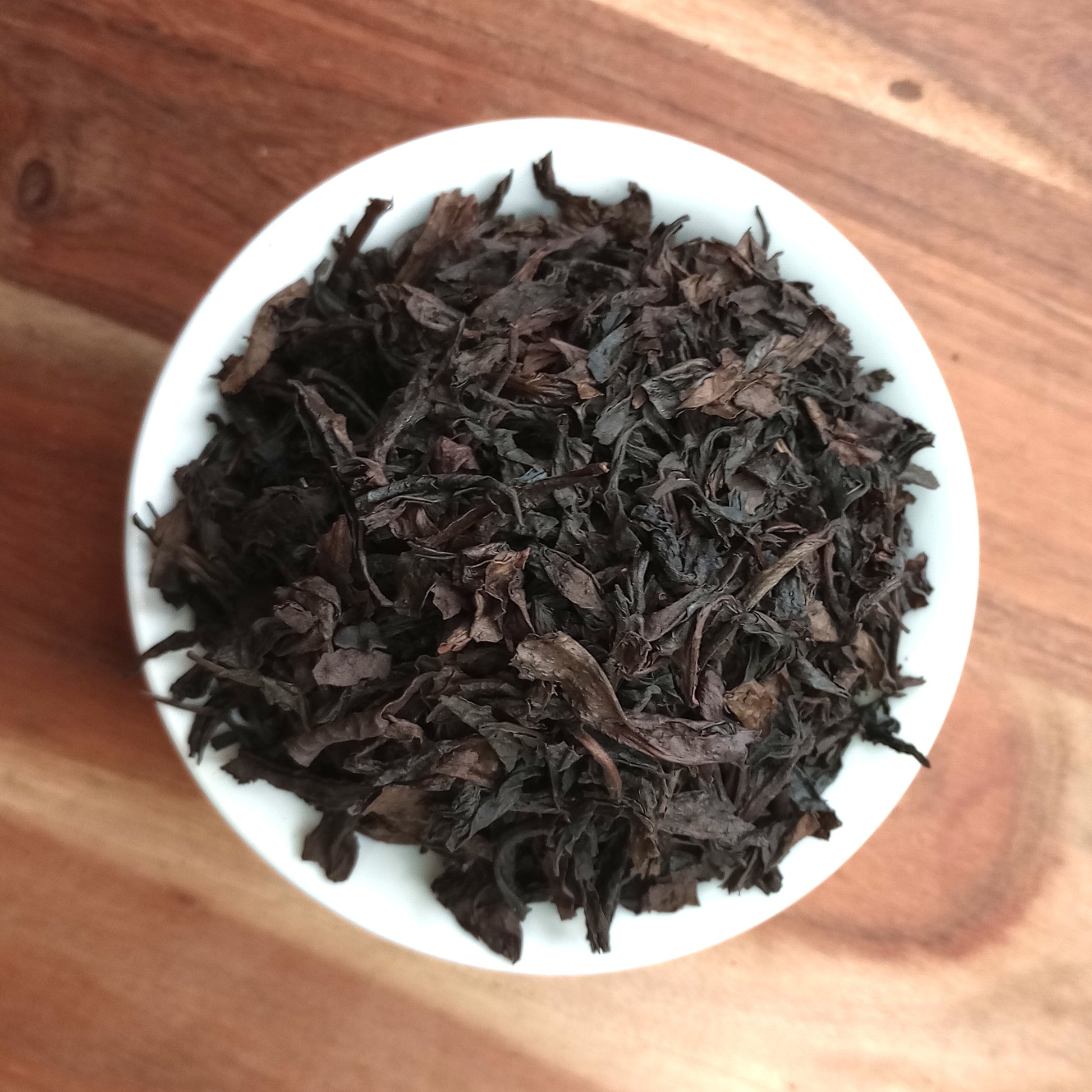 organic wuyi oolong tea
