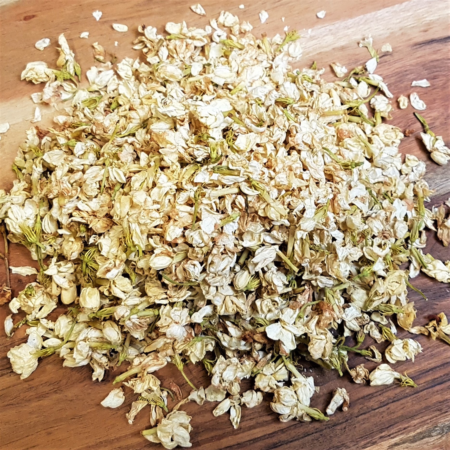 dried jasmine flowers