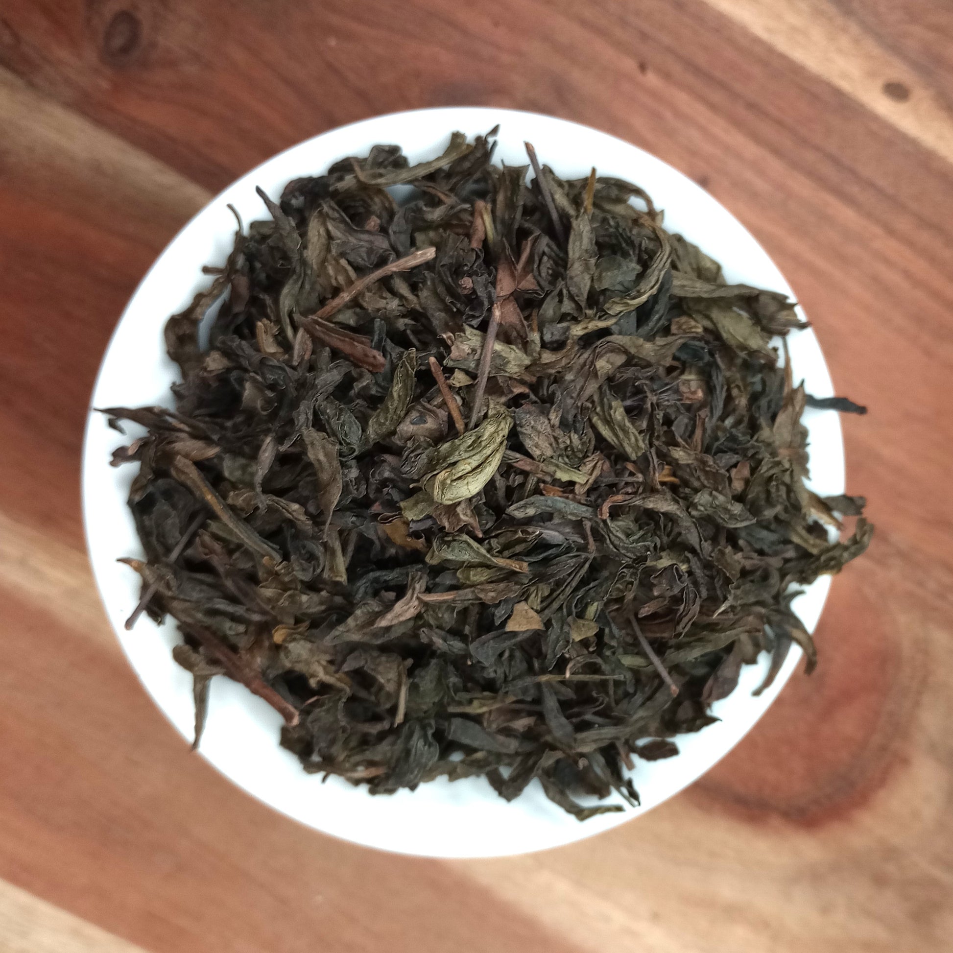 organic oolong flat leaf wu-long tea