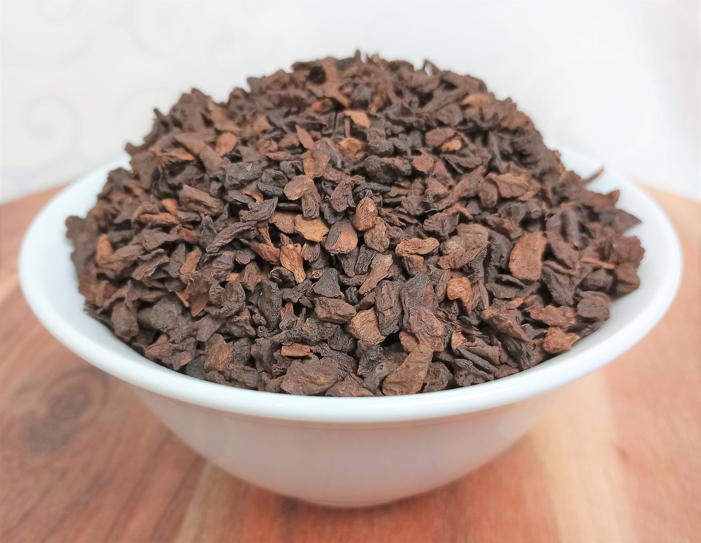 organic chicory root roasted in bowl