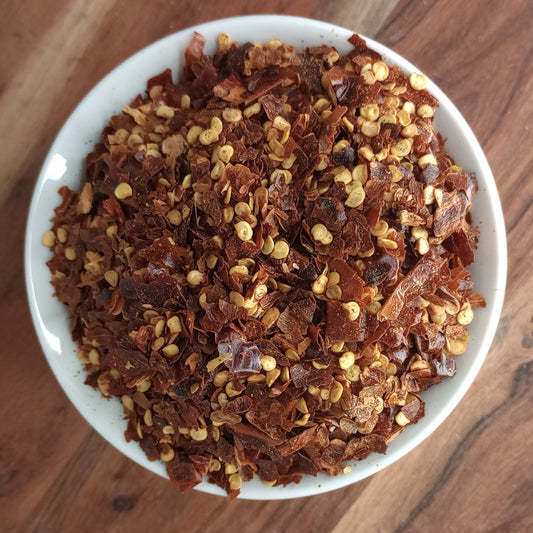 organic chilli flakes in bowl