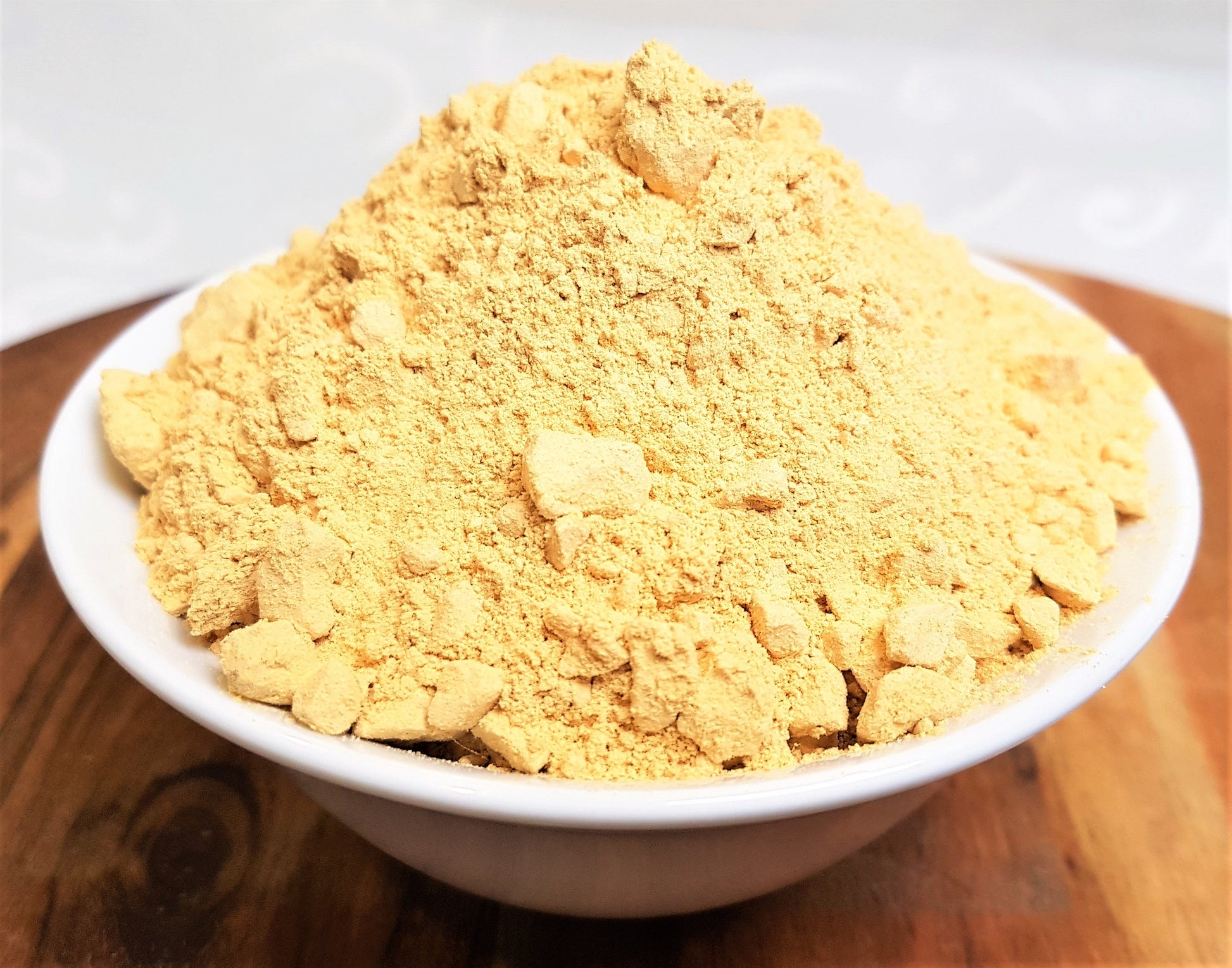 organic cordyceps mushroom powder in bowl close up