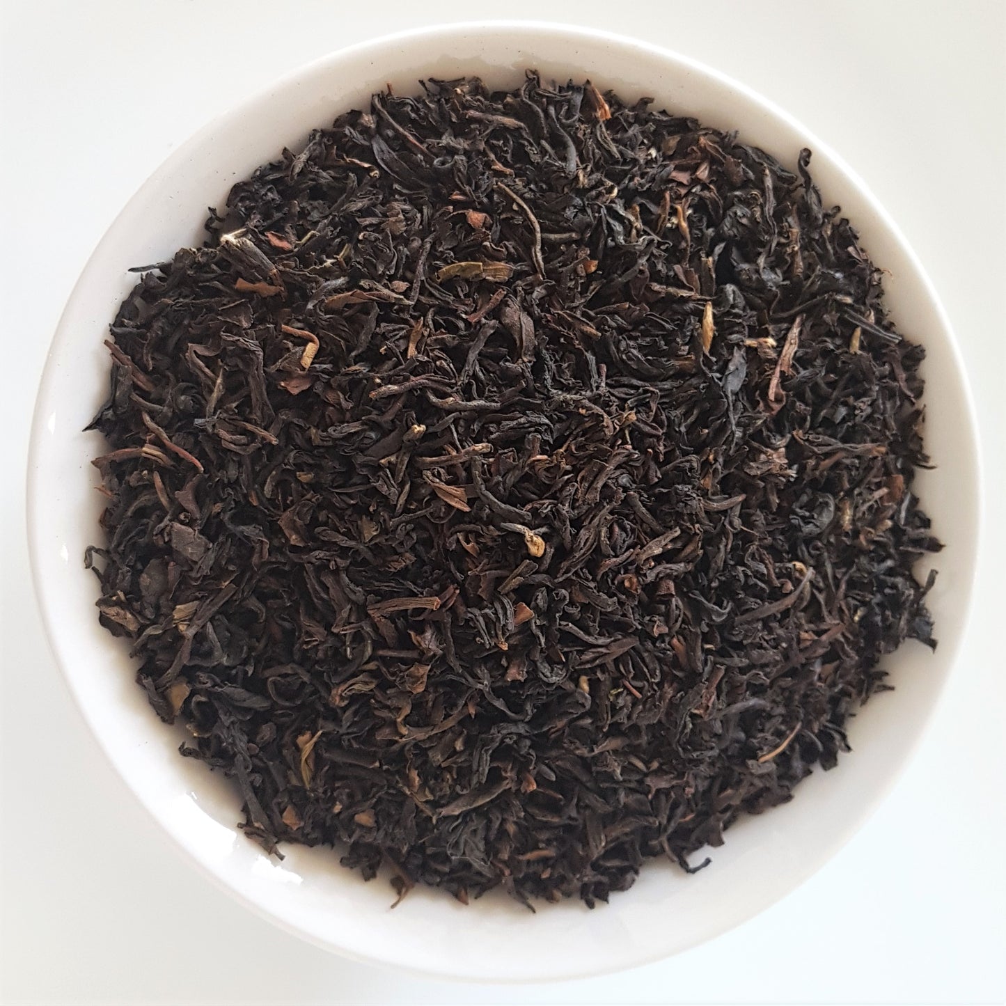 darjeeling tea leaves in a bowl