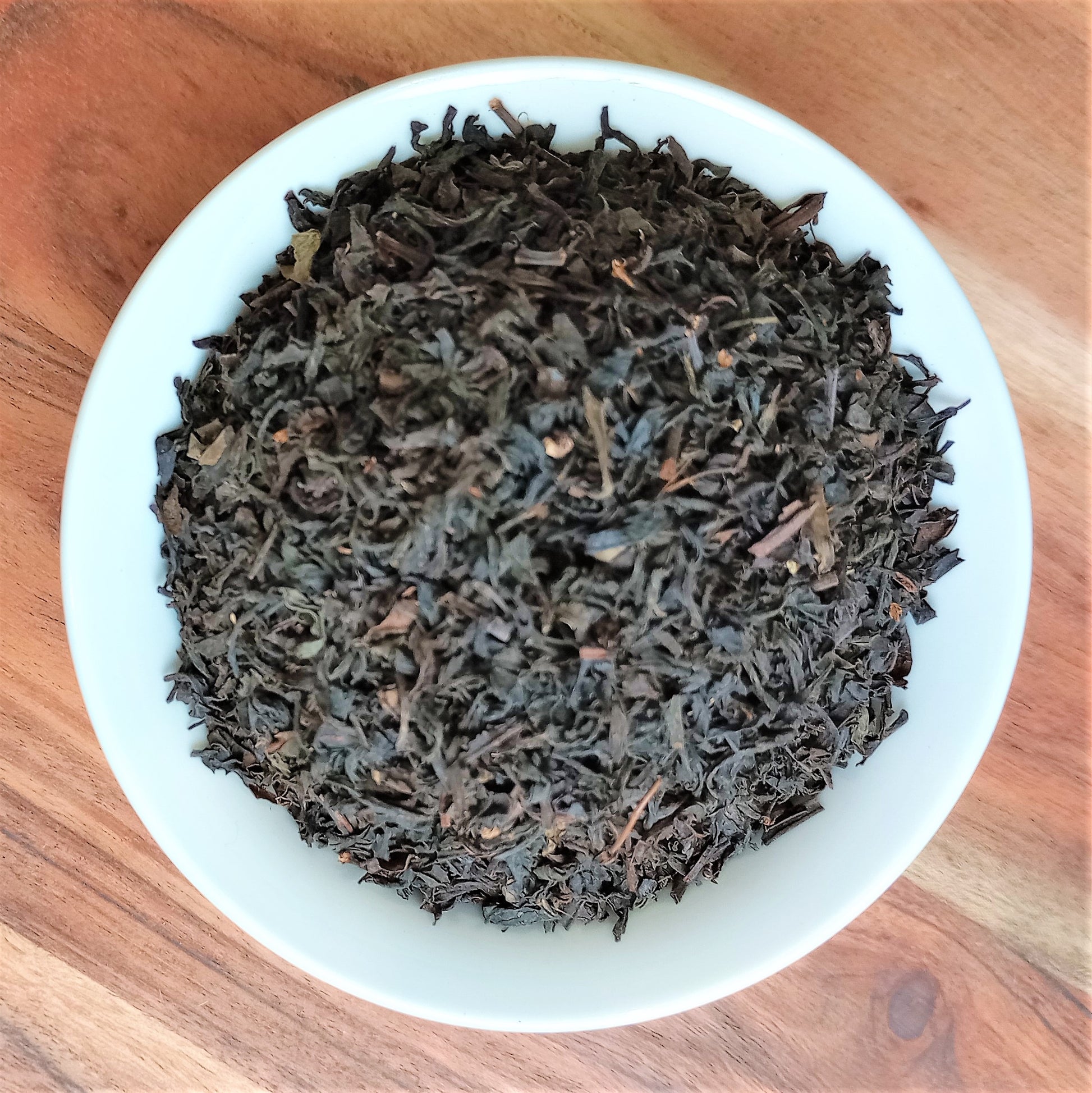 organic keemun congou loose leaf tea in a bowl